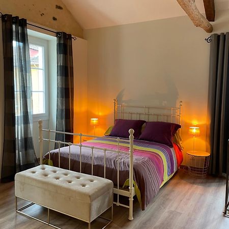 Loft De Charme En Centre-Ville Pau Bagian luar foto
